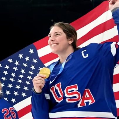 Hilary Knight reage a piada de Trump sobre a equipe feminina de hóquei