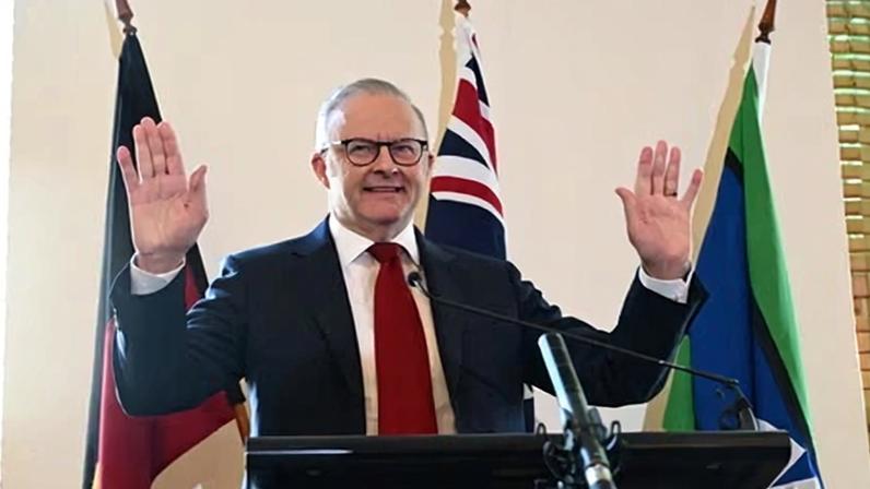 Anthony Albanese addresses Labor caucus on Monday, where he likened the disorganisation of the Coalition to a messy break-up on a reality TV show.