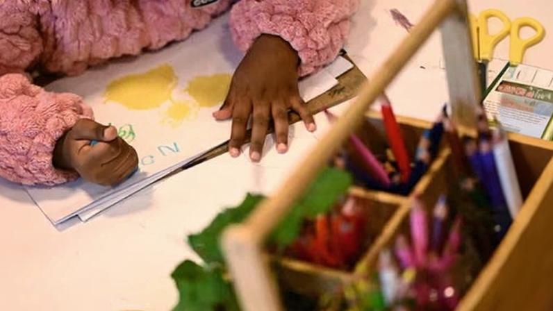 Crianças com necessidades complexas estão sendo rejeitadas por creches