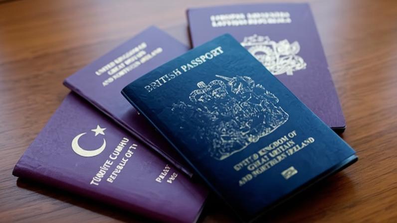 Dupla nacionalidade: passaportes britânicos expirados podem comprovar cidadania