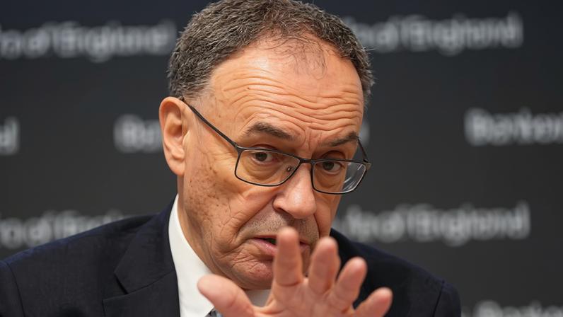 Andrew Bailey, governor of the Bank of England, wielded the casting vote in the surprise 5:4 split in favour of holding rates.