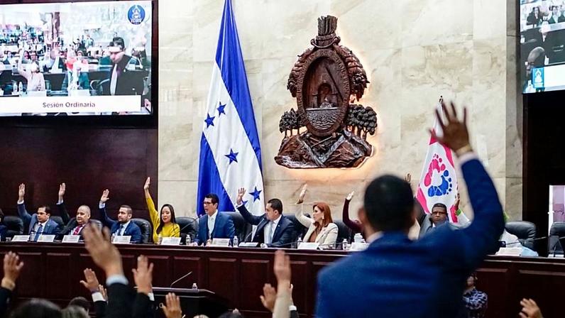 Congresso de Honduras debate proposta sobre Bíblia nas escolas