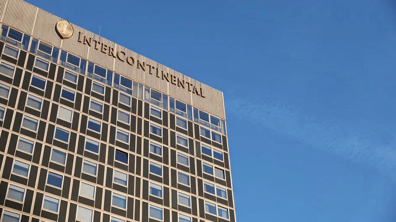 EUA e Ucrânia discutem reconstrução pós-guerra em Genebra