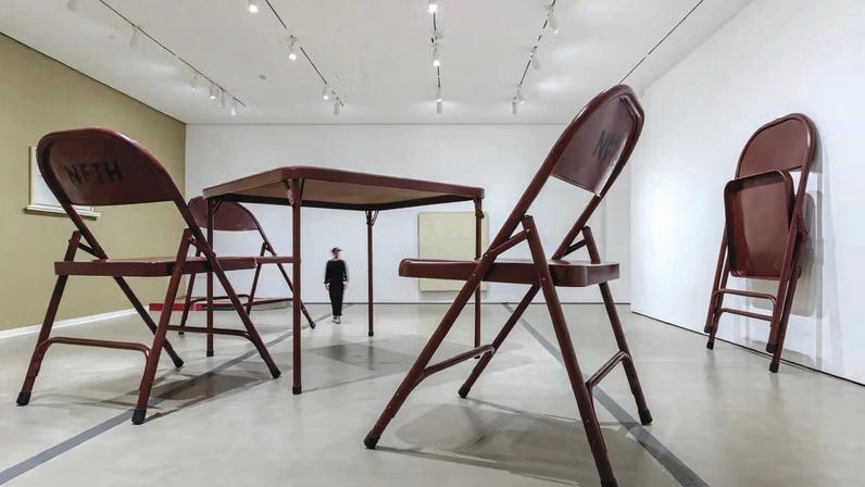 Por que Robert Therrien é importante na arte contemporânea