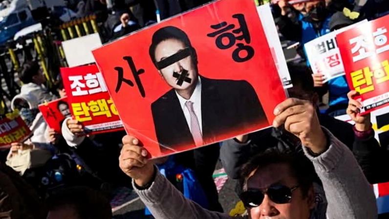 Por que a Coreia do Sul se irrita com a não condenação à morte de Yoon Suk Yeol