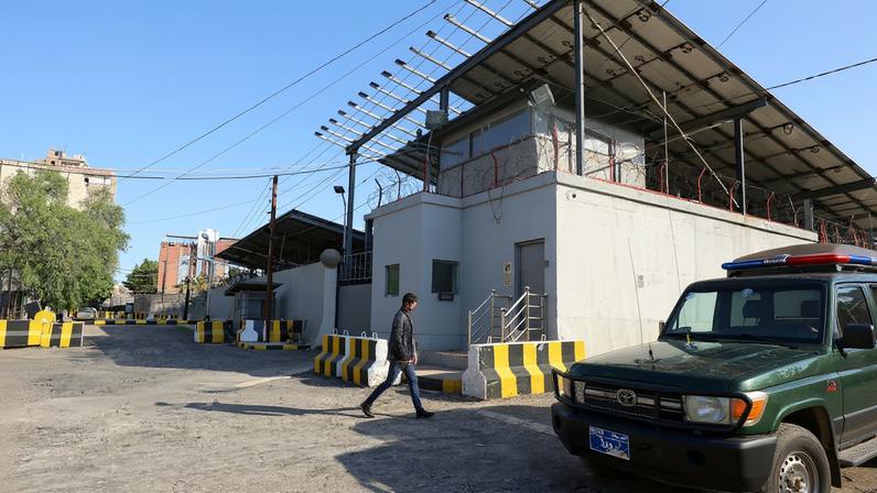 Voos de ajuda para a capital controlada pelos Houthis no Iêmen voltam, diz ONU