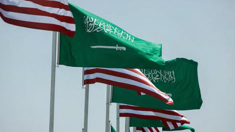 EUA removem salvaguardas de acordo nuclear com a Arábia Saudita, diz documento