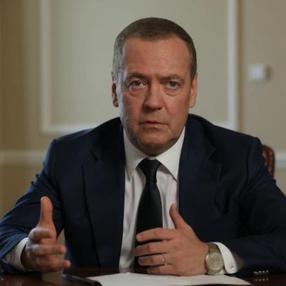 Medvedev diz que Trump é líder eficaz que busca paz