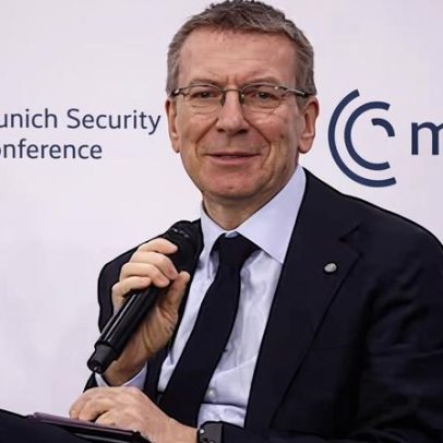 Rinkevics diz que ultradireita muda retórica sobre a Rússia