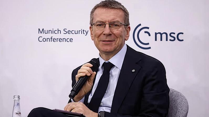 Rinkevics diz que ultradireita muda retórica sobre a Rússia