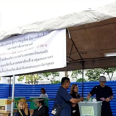 Tailândia realiza eleições para governo e consulta sobre a Constituição