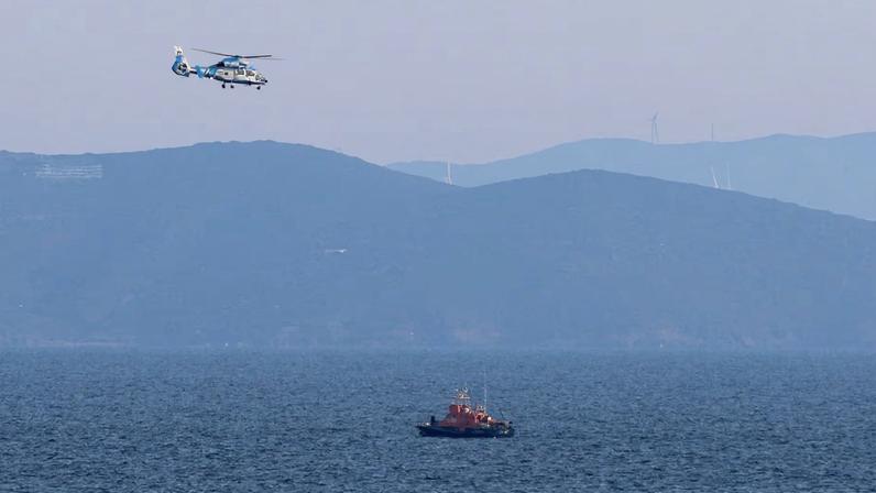Hellenic coast guard performs SAR operation, following migrant's boat collision with coast guard off the Aegean island of Chios, near Mersinidi, Greece, February 4, 2026. REUTERS/Konstantinos Anagnostou