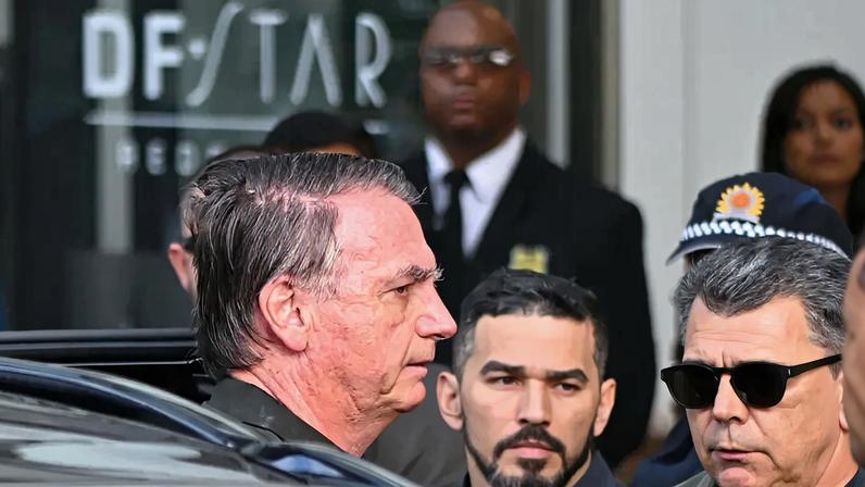 Moraes autoriza Bolsonaro a receber terapia de estímulo elétrico craniano