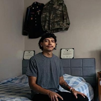 Veterano processa governo federal após detenção de três dias pelo ICE