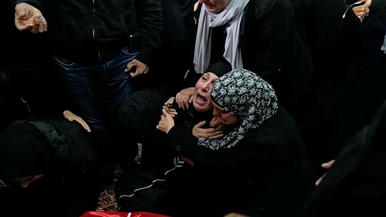 Colonizadores israelenses matam palestino-americano de 19 anos dizem autoridades