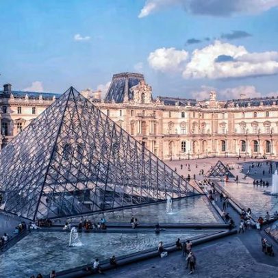 Prisões ligadas a golpe de bilhetes do Louvre de €10 milhões