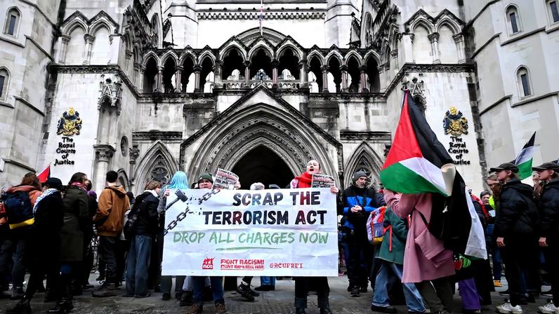 Proibição de terrorismo contra Palestine Action é ilegal, decide tribunal