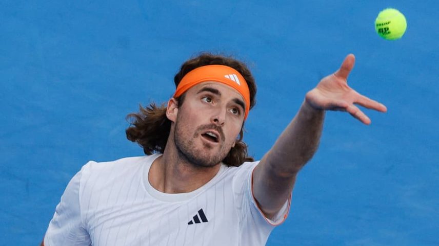 Tsitsipas afirma que propostas da América do Sul não compensam financeiramente