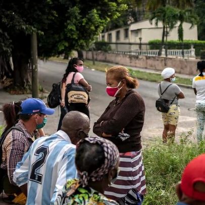 Cubanos também exigem anistia para presos políticos