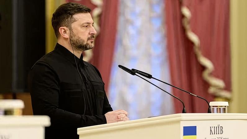 Zelenski convocará eleições em maio, segundo Financial Times