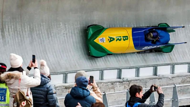 Dupla brasileira fica em 24º lugar no primeiro dia de bobsled 2-man