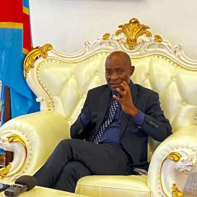 Valas comuns são encontradas no leste do Congo após retirada de rebeldes