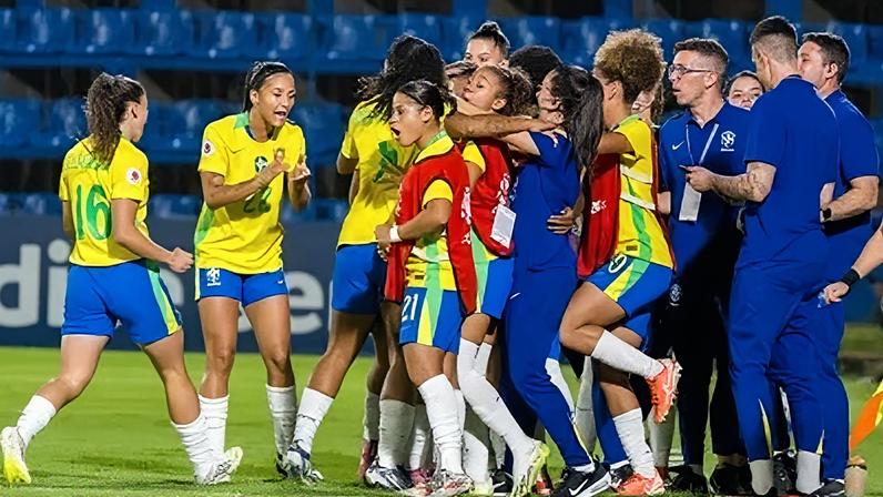 Brasil durante partida da fase final do Sul-Americano Sub-20