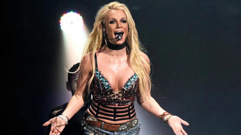 Britney Spears performing in 2016