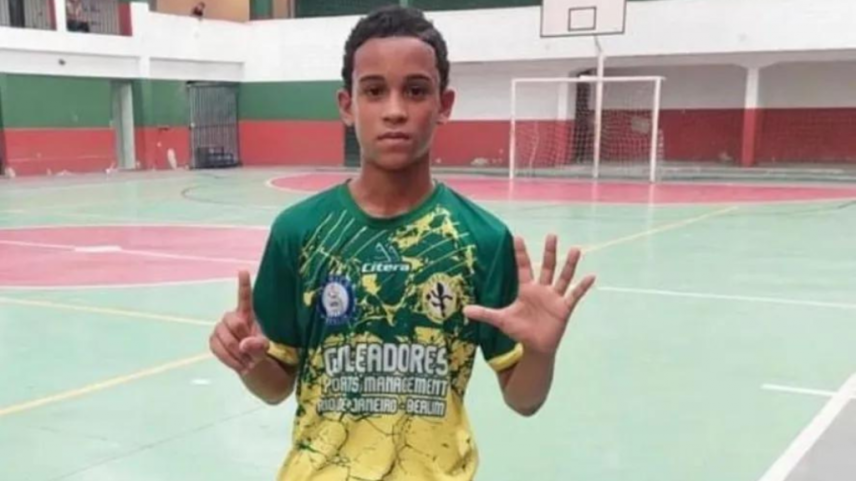 Thiago Menezes Flausino, 13 anos, morto durante operação policial na Cidade de Deus, no Rio — Foto: Reprodução