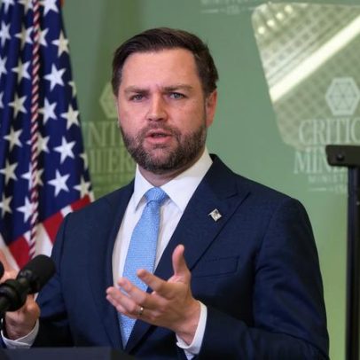 Vice-presidente dos EUA chega à Armênia e Azerbaijão para promover paz e comércio