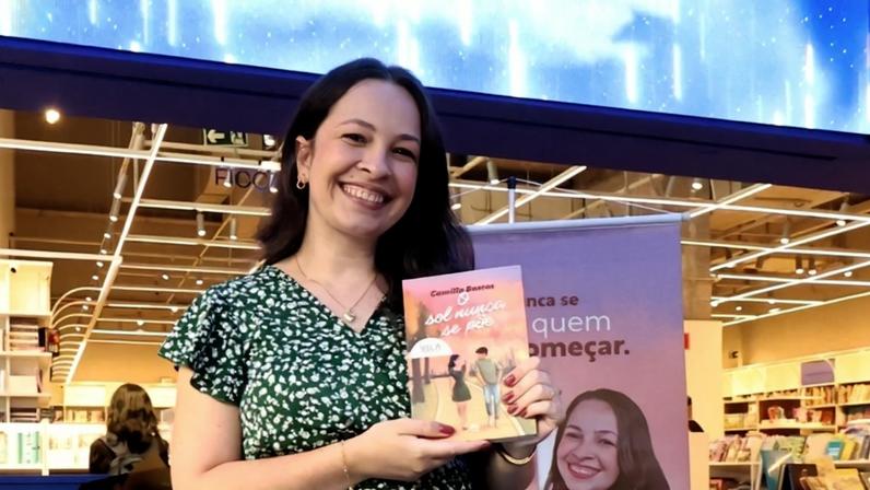 Camilla Bastos aborda fé em O Sol Nunca Se Põe