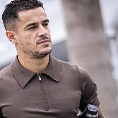 Torcedores do Vasco mandam recado a Coutinho: deve deixar o clube