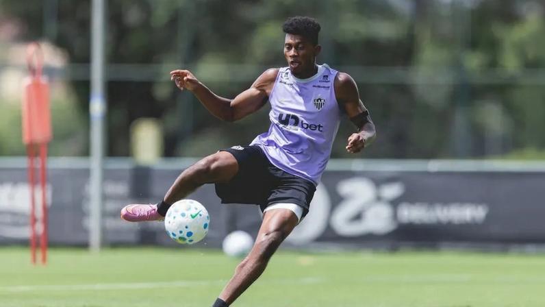 Cassierra fica fora da lista de relacionados do Atlético-MG; entenda o motivo