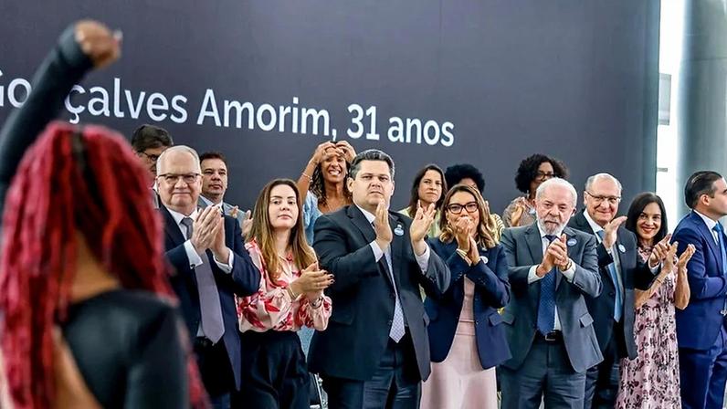 Chefes dos Três Poderes lançam pacto nacional e cobram ação contra feminicídio