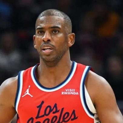 Chris Paul anuncia aposentadoria após 21 temporadas na NBA