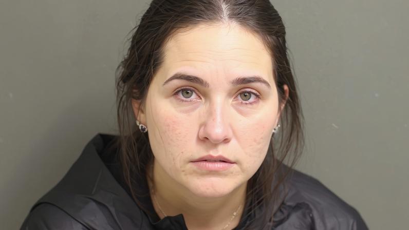 Esposa do sertanejo Henrique é presa nos EUA; crimes sob apuração