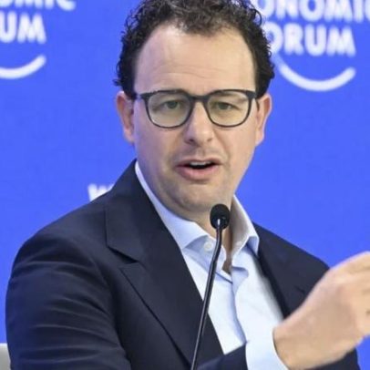 CEO da Anthropic alerta sobre lavagem cerebral da IA na sociedade