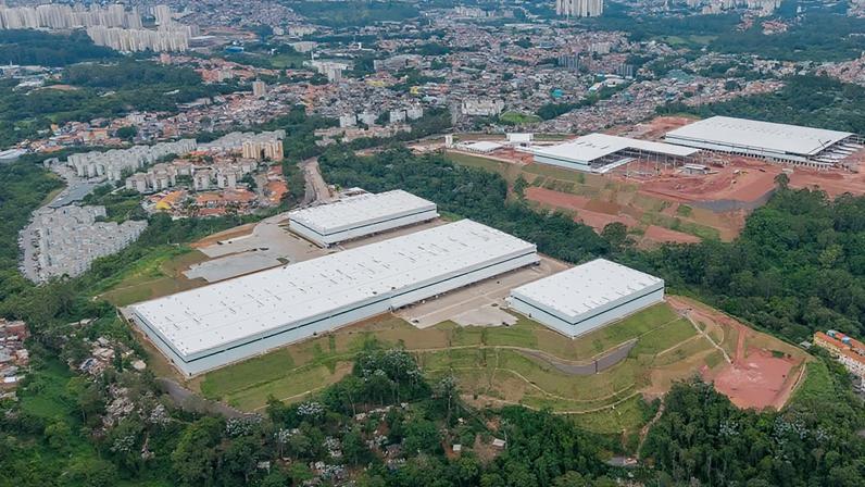 Galpões logísticos com vacância mínima e preços em alta