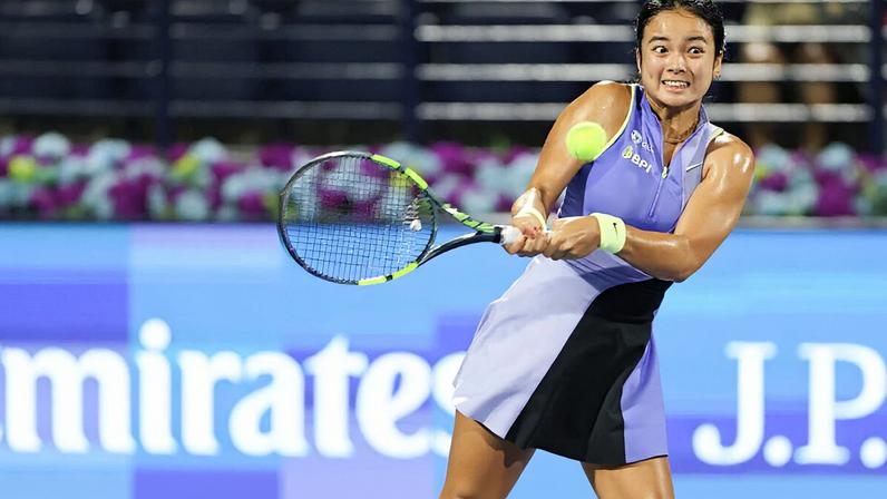 Eala vence duelo de gerações e encara Gauff nas quartas de Dubai