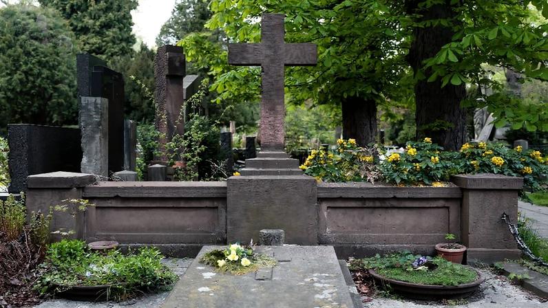 Nicodemus afirma que haverá ressurreição, seja sepultado ou cremado