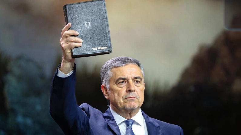 Köhler reafirma Bíblia como base da fé em live na SBB