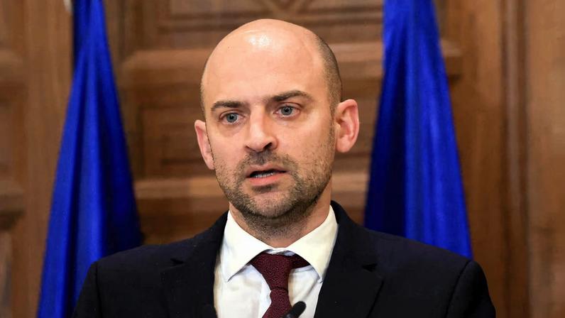 French Minister for Europe and Foreign Affairs Jean-Noel Barrot holds a press conference at the Pine Residence, the official residence of the French ambassador to Lebanon, in Beirut, Lebanon February 6, 2026. REUTERS/Mohamed Azakir/File Photo