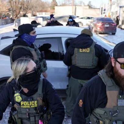 Juiz determina que ICE bloqueou acesso de detidos a advogados em Minnesota