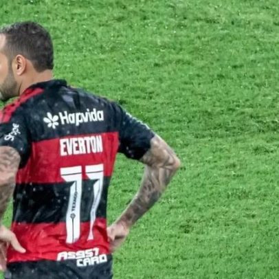 Cebolinha indica saída do Flamengo após vice da Recopa: última temporada