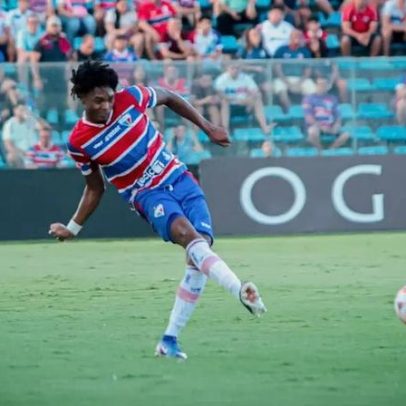 Atacante emprestado pelo Vasco estreia com assistência pelo Fortaleza