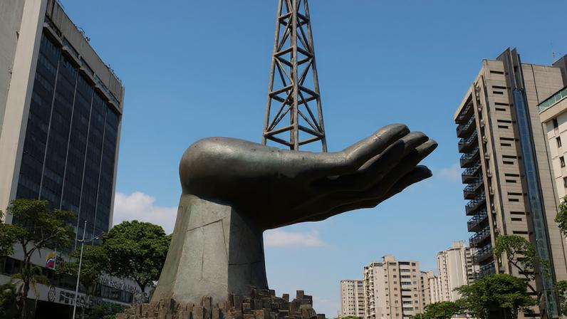 Para os CEOs das petroleiras, reformas políticas e legais são necessárias para proteger os investimentos.