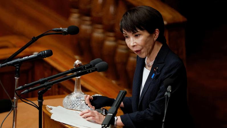 Takaichi alerta sobre coerção da China e promete reforma de segurança