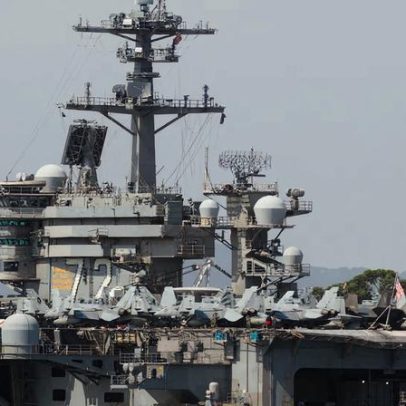 EUA abatem drone iraniano que se aproximava de porta-aviões, afirma oficial