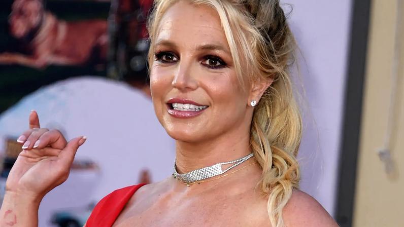 Britney Spears afirma ser sortuda por estar viva após maus-tratos
