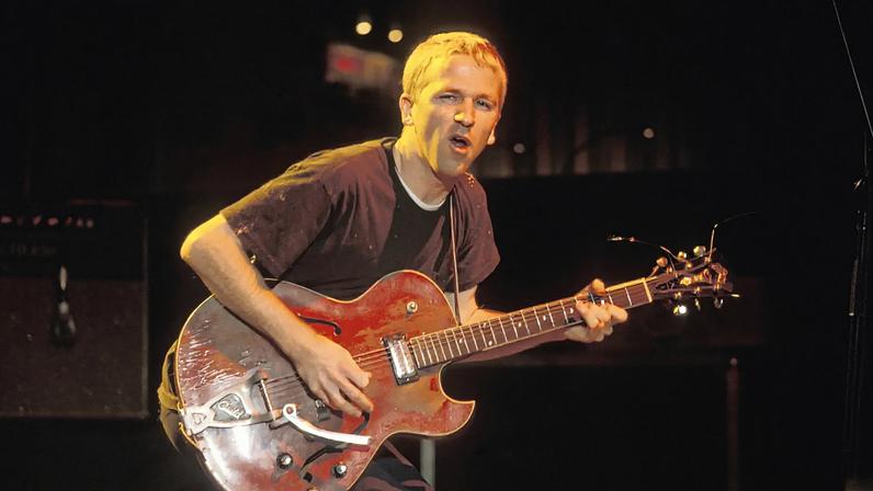 Guitarrista fundador do Cake, Greg Brown, morre